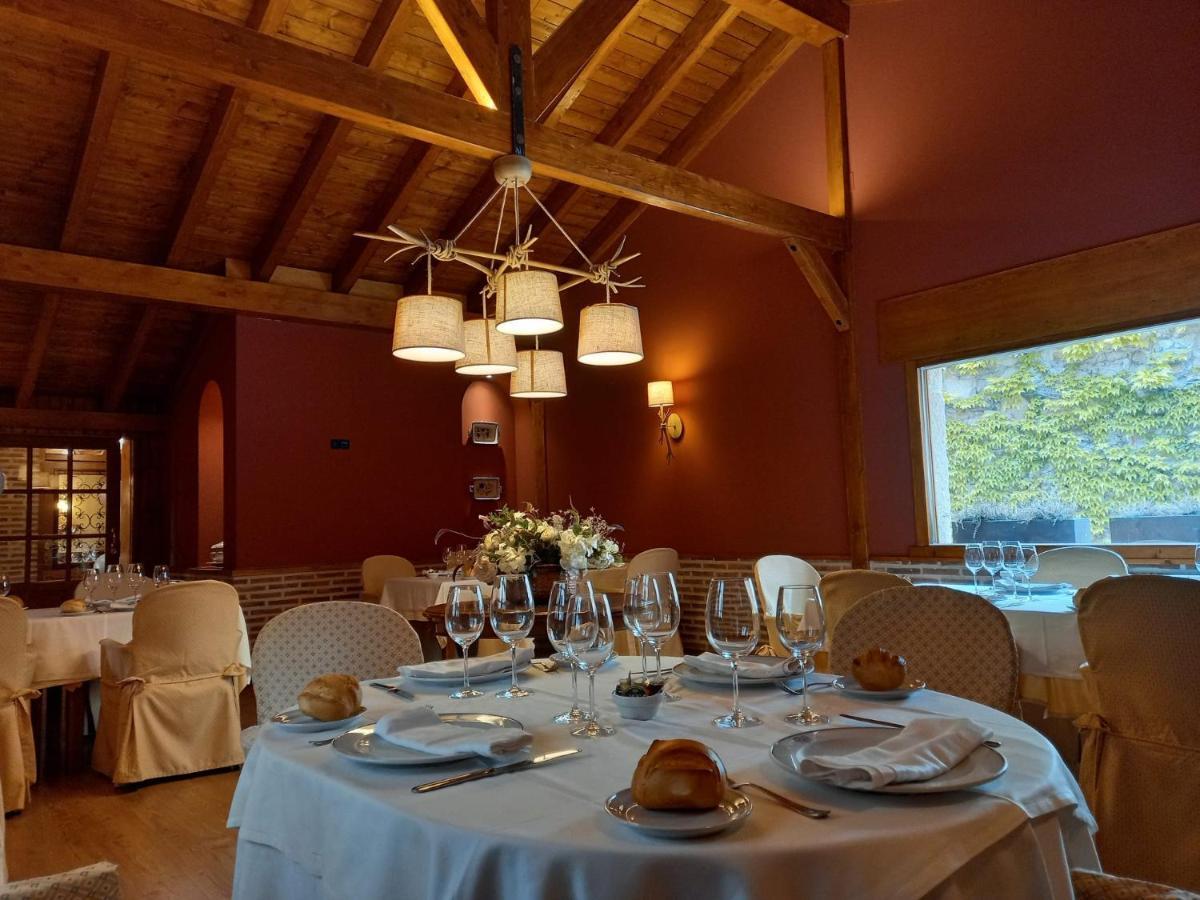 Nava Real Hotel Navacerrada Buitenkant foto