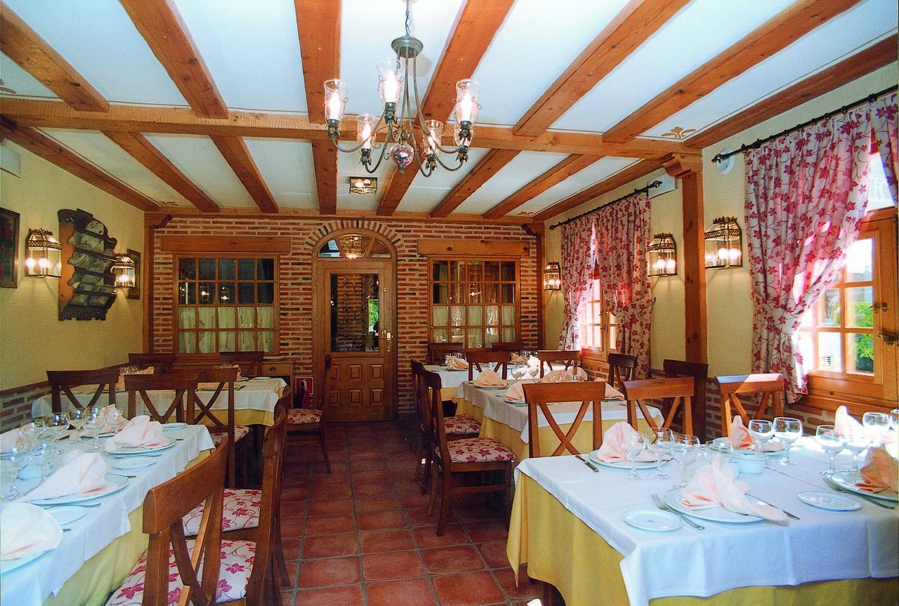 Nava Real Hotel Navacerrada Buitenkant foto