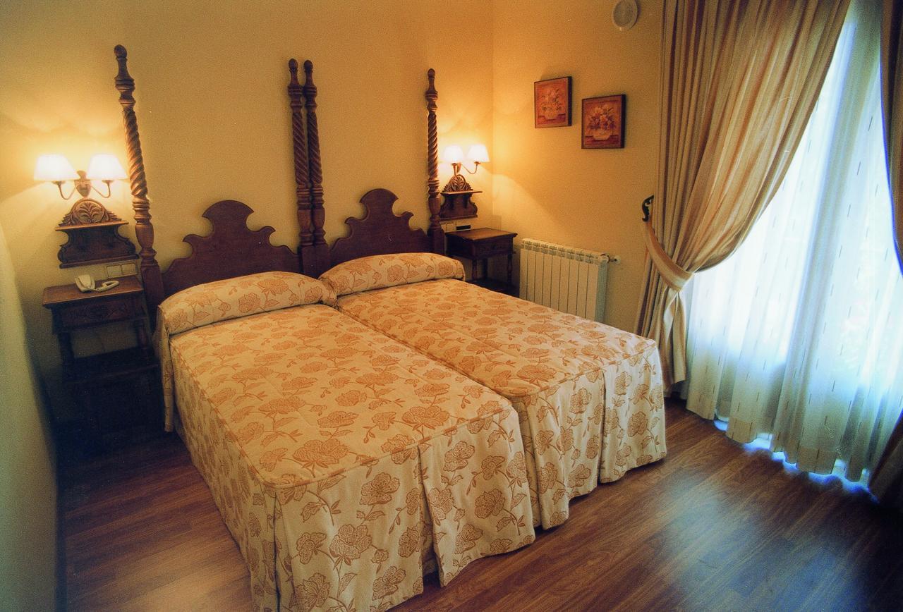 Nava Real Hotel Navacerrada Buitenkant foto
