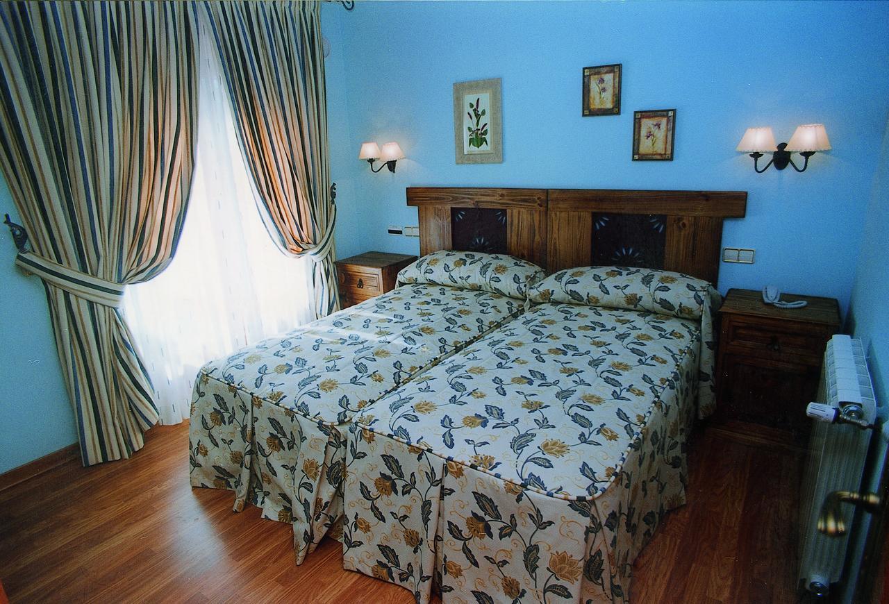Nava Real Hotel Navacerrada Buitenkant foto