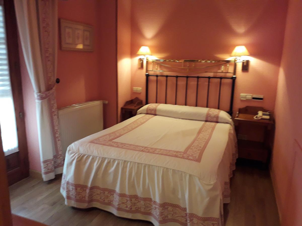 Nava Real Hotel Navacerrada Buitenkant foto